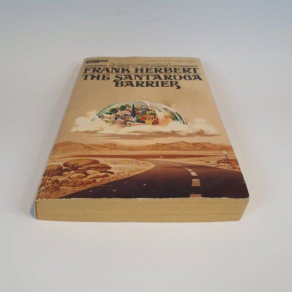 The Santaroga Barrier by Frank Herbert (1982) book - Picture 2 of 9